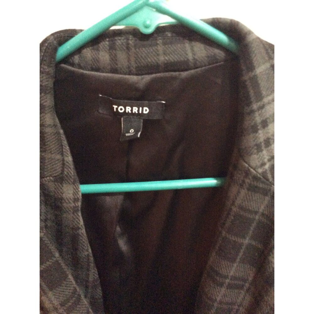 Torrid Black Plaid Trench Coat - Picture 8 of 9